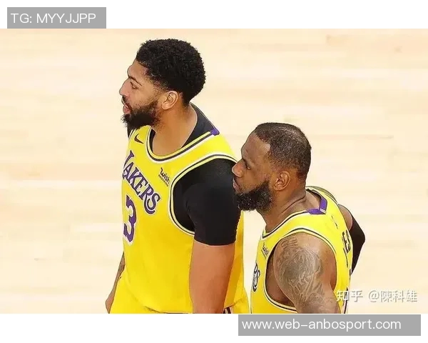 杜伦在场时球队攻防表现卓越净效率排名联盟第二引发关注