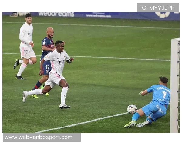 前国脚评亚马尔年轻犯错需包容维尼修斯应接受严厉教训