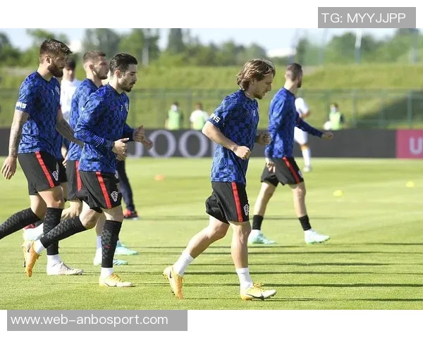 欧冠赛场英西德法四强全胜本周中德法强强对决引关注 欧冠赛场英西德法四强全胜本周中德法强强对决引关注