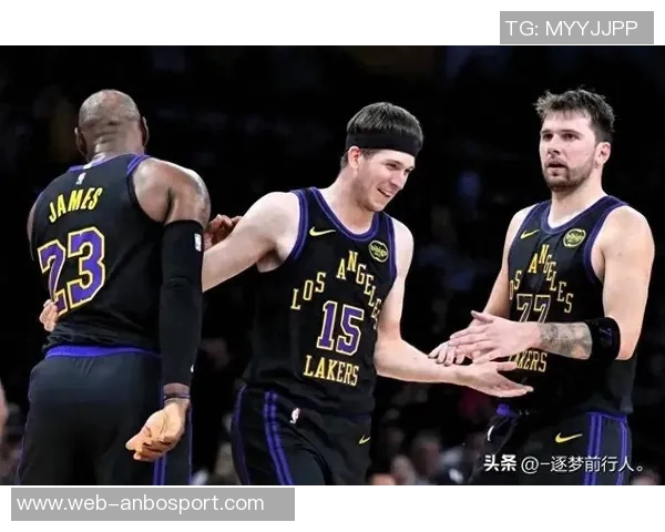 二人组得分榜揭晓东契奇与里夫斯强势领跑SGA与切特紧随其后