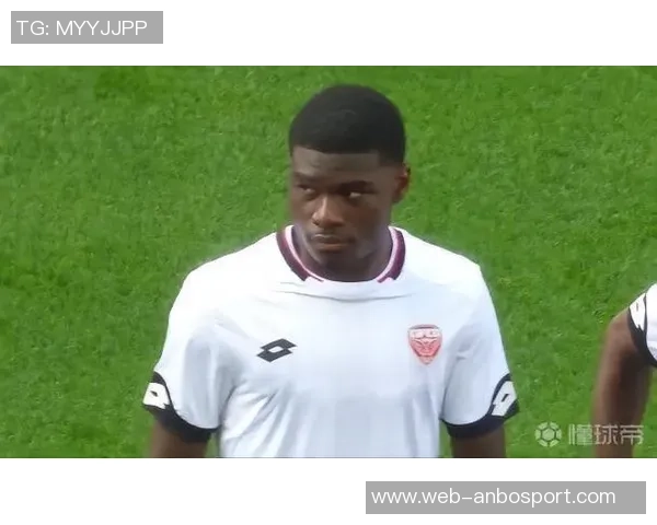 埃比姆贝正式更换国籍从法国转投喀麦隆国家队