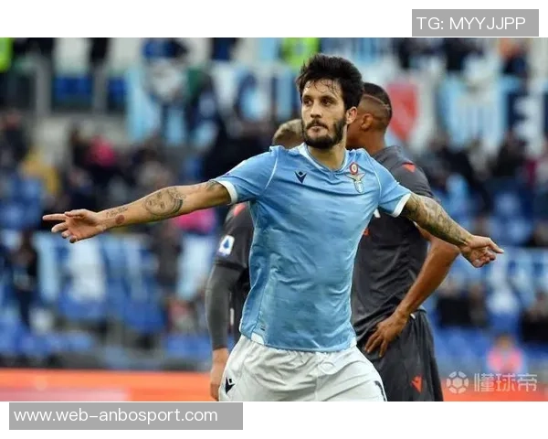 阿尔贝托期望为西班牙赢得荣誉并寄情于塞维利亚和加的斯的家族情怀