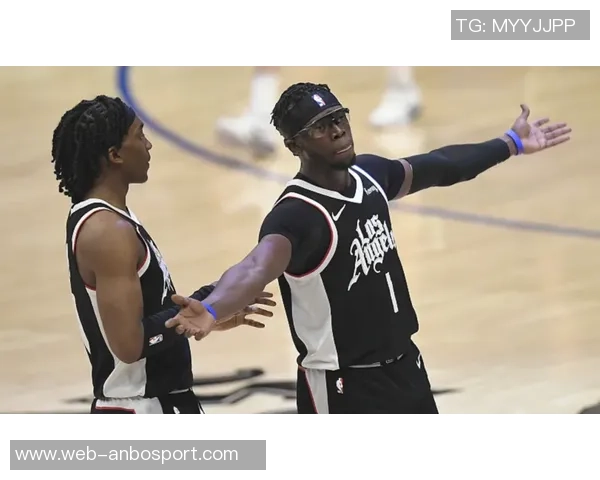 杰克逊本赛季表现平平记者透露他无意冬窗离开拜仁