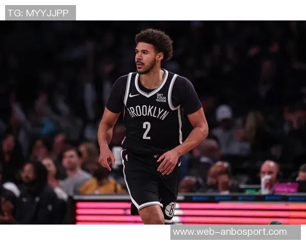 卡梅隆约翰逊首节三分球失准仅得1分2板2助状态堪忧