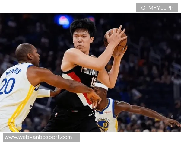 媒体人分析杨瀚森对勇士开拓者比赛士气调整的必要性尚待观察