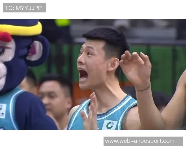 山东男篮热身赛惜败美国肯塔基传奇队陶汉林王岚嵚表现抢眼 山东男篮热身赛惜败美国肯塔基传奇队陶汉林王岚嵚表现抢眼